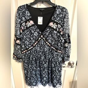Dor Dor Couture Lace Tunic Dress, Black w Embroidered Flower Details, Sz L, NWT